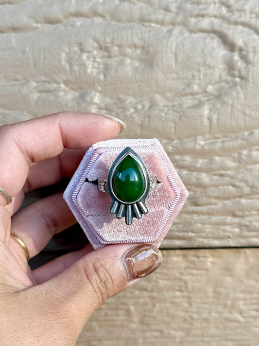 Dark green Jade sterling silver ring (Size 8)