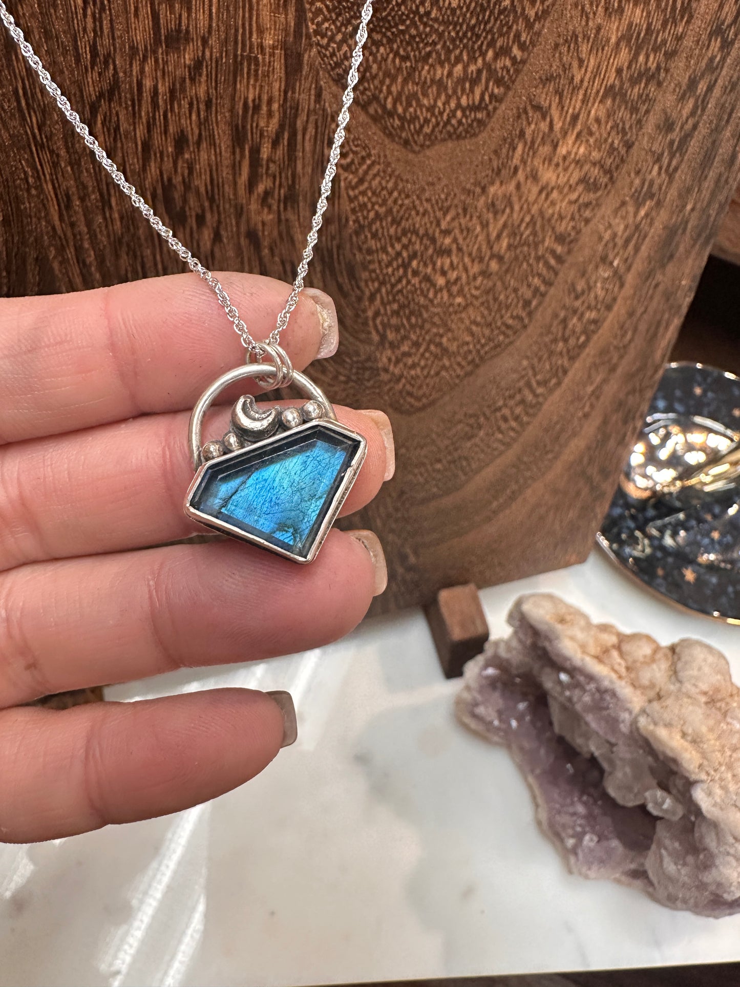 Labradorite diamond shape pendant