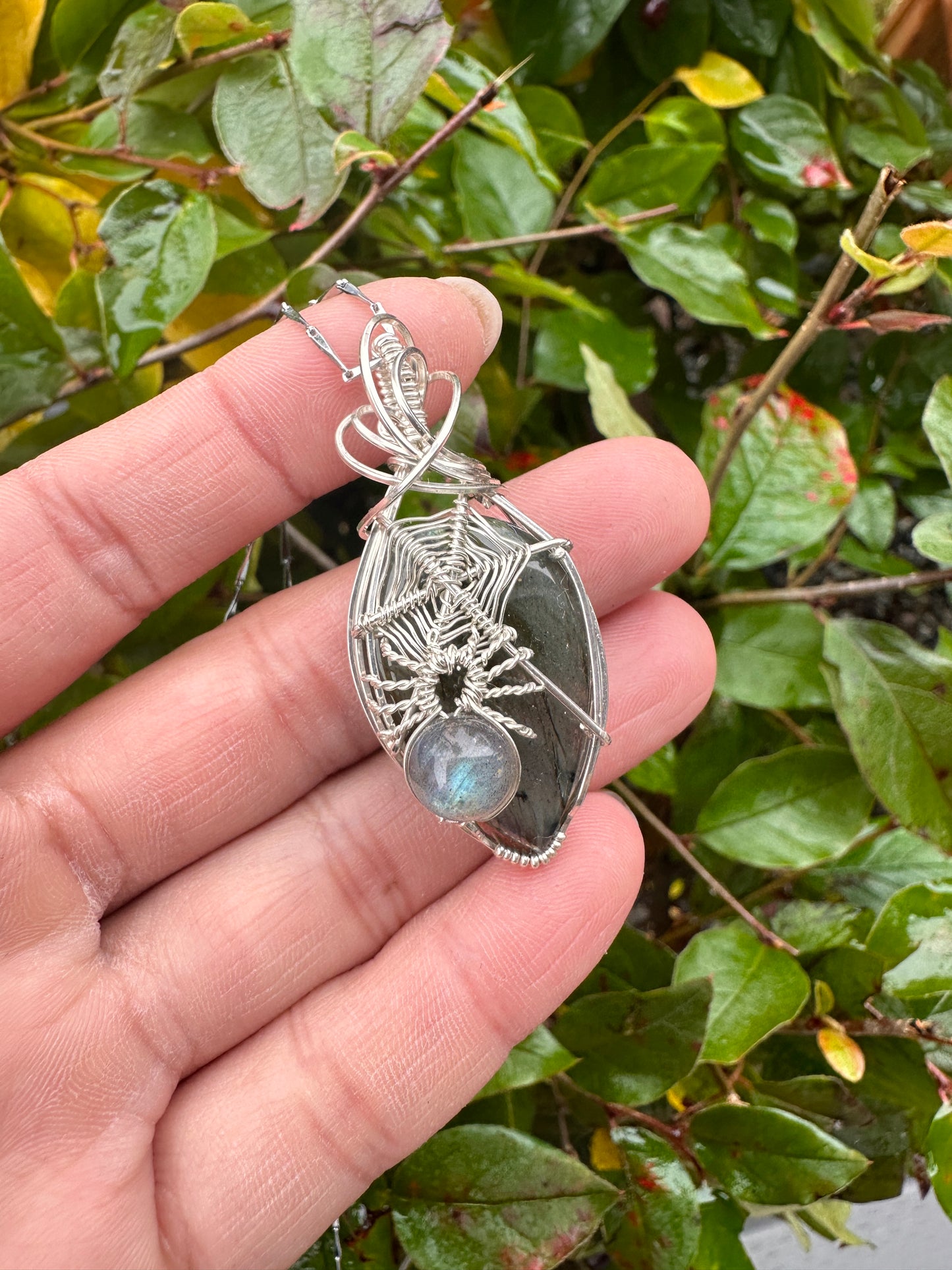 Rainbow flash labradorite spider pendant