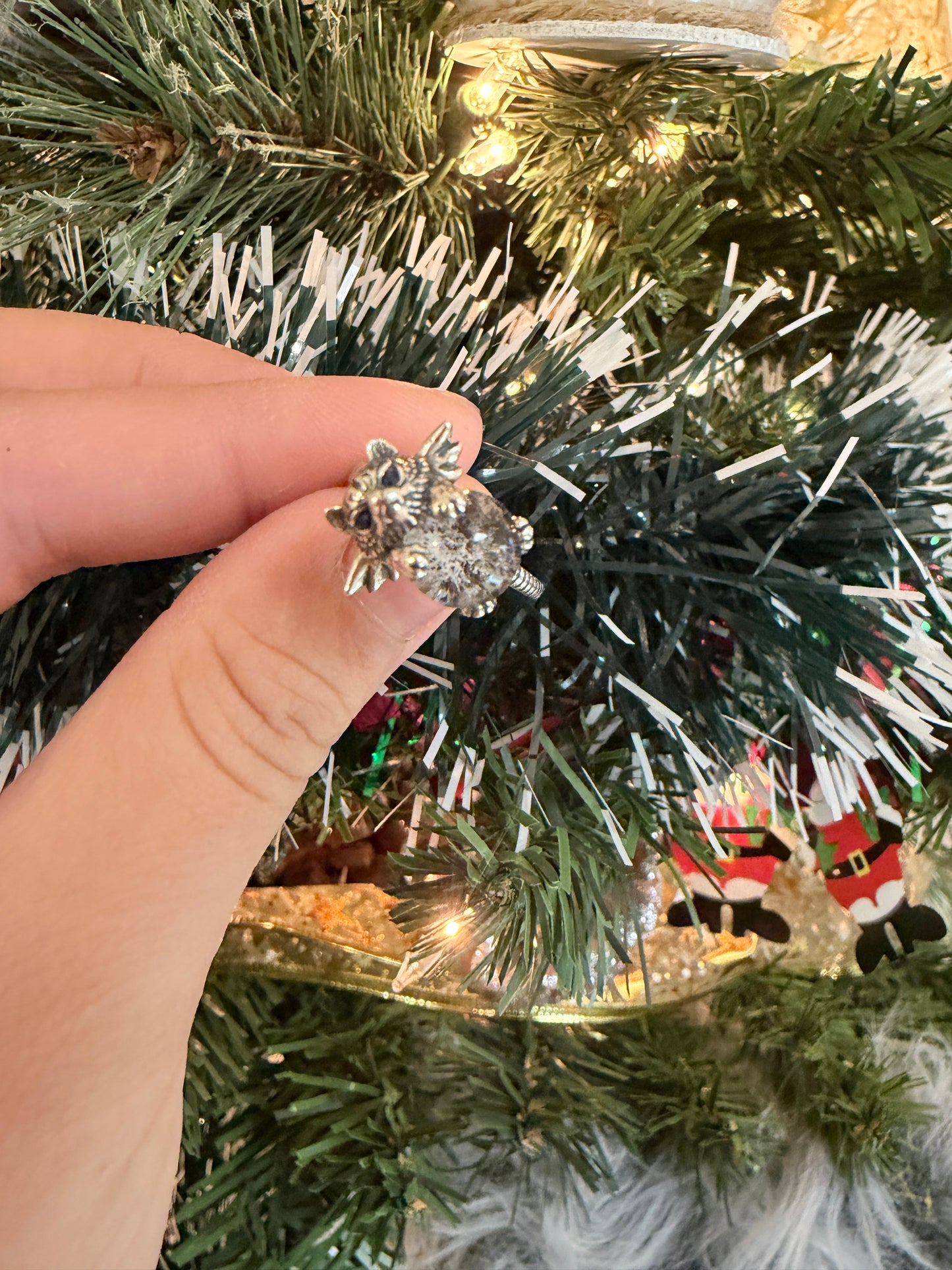 White Garden quartz rings